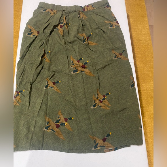 Dresses & Skirts - Mallard duck skirt with pockets